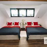 Paradise Apartment *