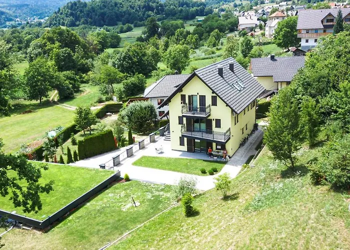 بارادايس شقة *